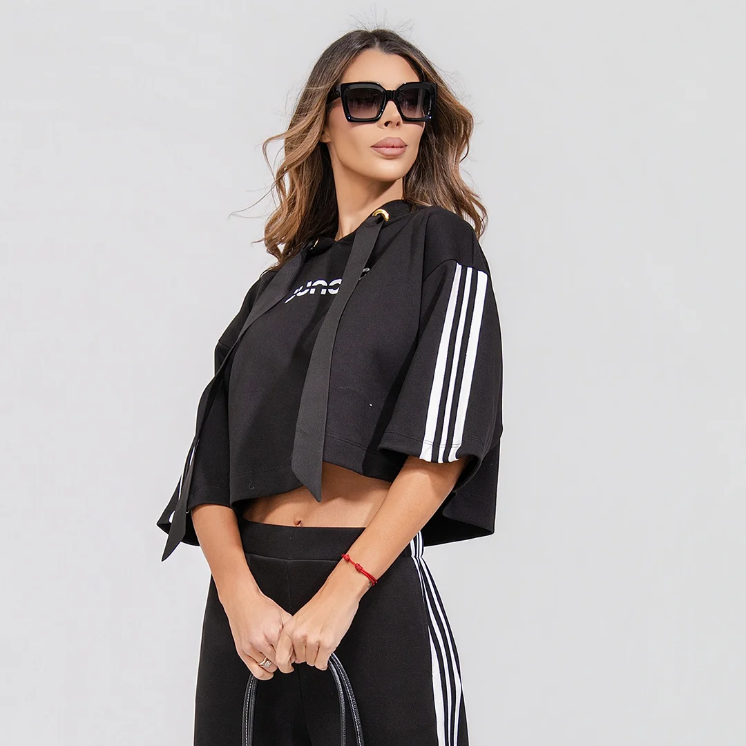 Суитшърт с качулка и връзки Junona