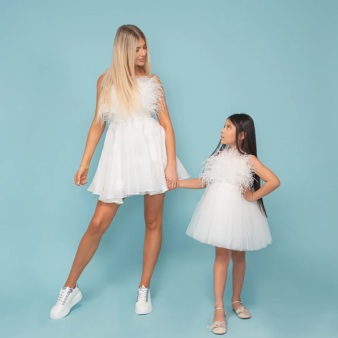 Детска рокля с пера - Junona Детска рокля с пера