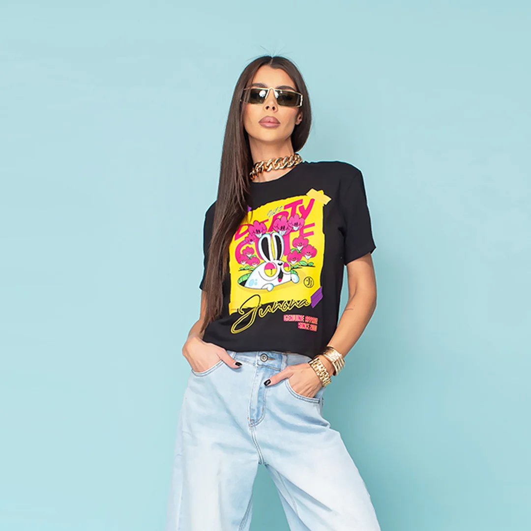 Тениска с апликация и камъни - Junona Тениска с апликация и камъни